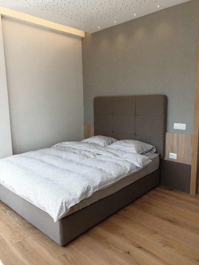 Apartment Royal Residence Сараево Екстериор снимка